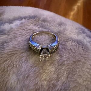 14 karat white gold Diamond Engagement ring.